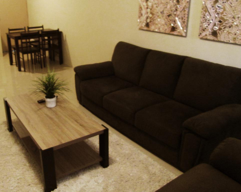 Pedro'S Place Тамунинг Экстерьер фото