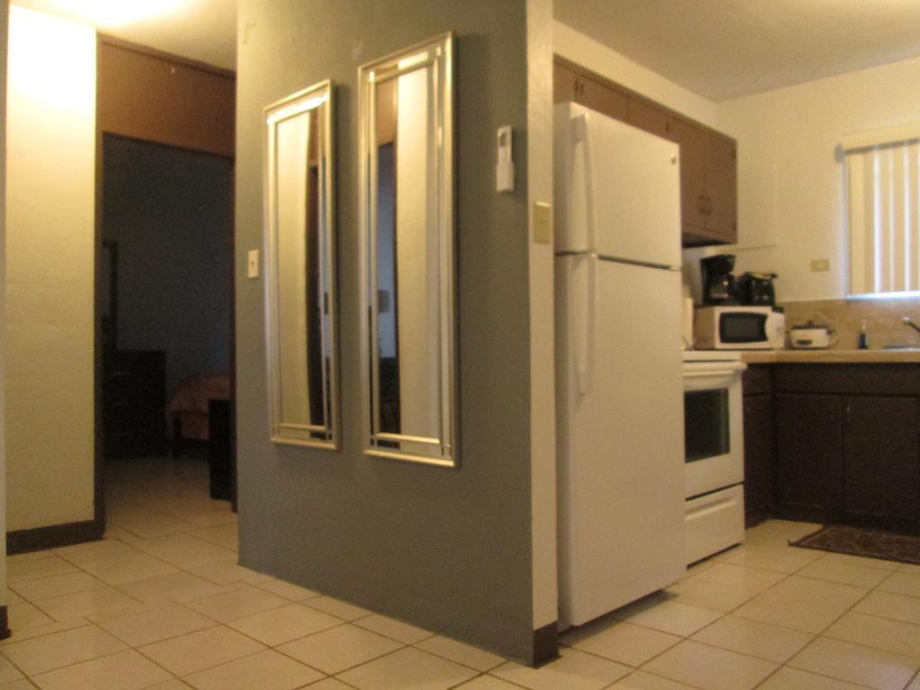 Pedro'S Place Тамунинг Экстерьер фото